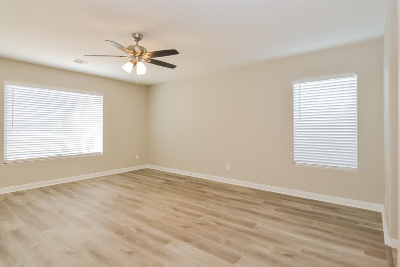 2,105/Mo, 1081 Royal Valley St Henderson, NV 89002 Main Bedroom View
