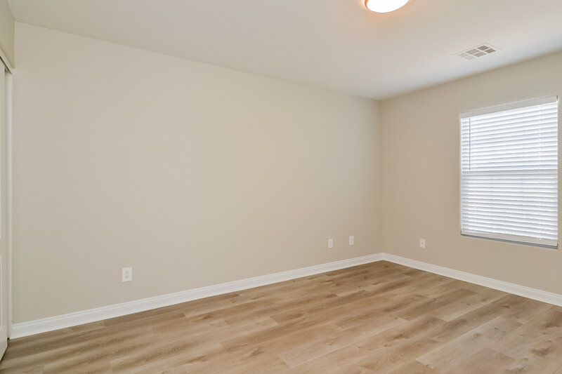 2,105/Mo, 1081 Royal Valley St Henderson, NV 89002 Bedroom View 2