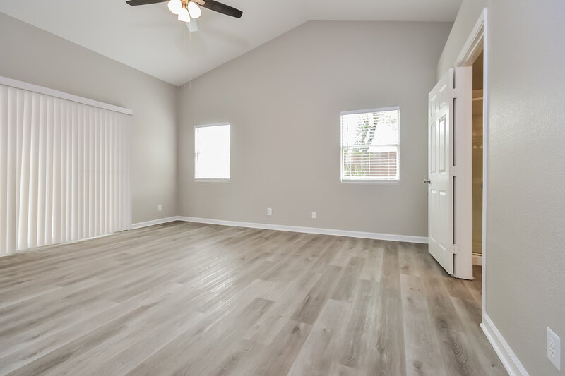 2,195/Mo, 7244 Grand Palace Ave Las Vegas, NV 89130 Main Bedroom View