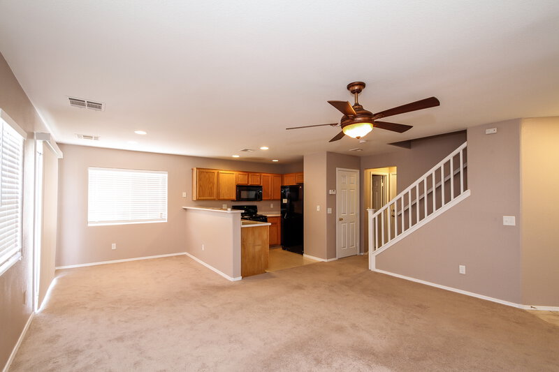 1,730/Mo, 10524 Pena Blanca Ct Las Vegas, NV 89183 Living Room View 2