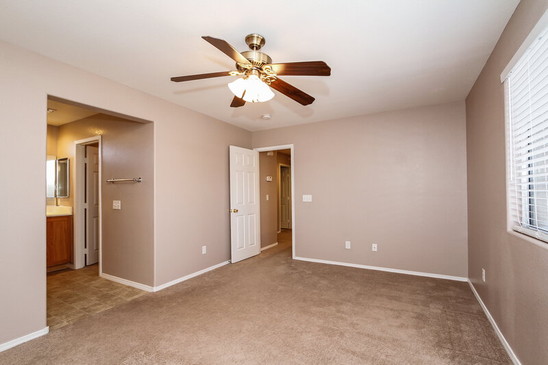 1,730/Mo, 10524 Pena Blanca Ct Las Vegas, NV 89183 Master Bedroom View
