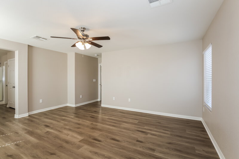 2,345/Mo, 6724 Sand Swallow St North Las Vegas, NV 89084 Main Bedroom View 2