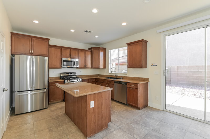 3,390/Mo, 992 White Glacier Ave Henderson, NV 89002 Kitchen View 2