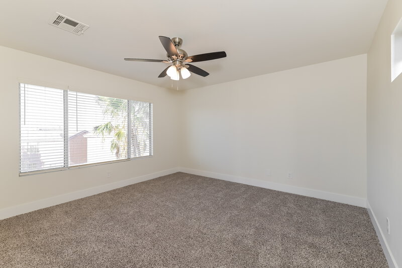 3,390/Mo, 992 White Glacier Ave Henderson, NV 89002 Main Bedroom View