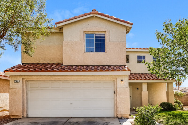 1,920/Mo, 7300 Lost Shadow Ct Las Vegas, NV 89131 Front View