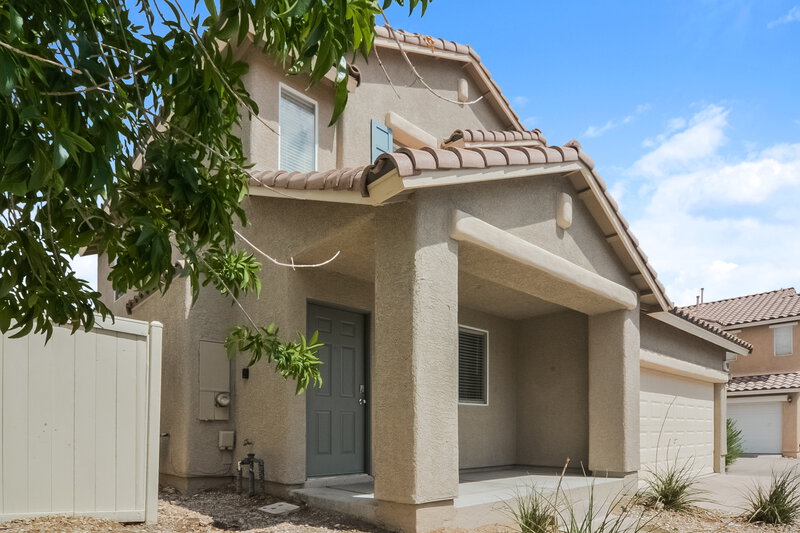 2,100/Mo, 1006 Grand Cerritos Ave Las Vegas, NV 89183 Front View 2