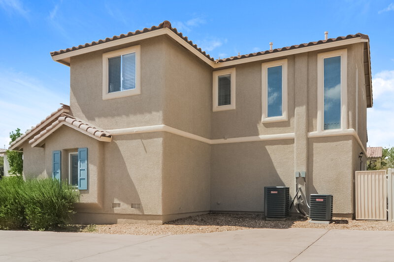 2,100/Mo, 1006 Grand Cerritos Ave Las Vegas, NV 89183 Rear View 3