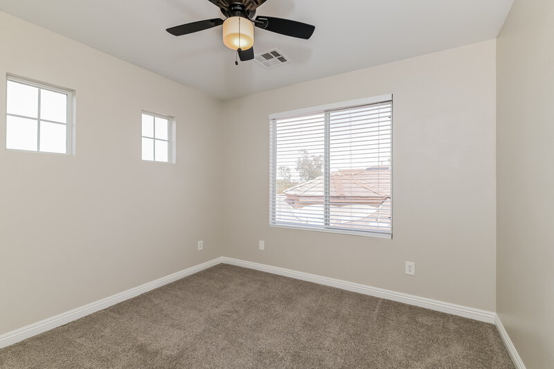 2,550/Mo, 995 Klamath River Ave Henderson, NV 89002 Bedroom View 2