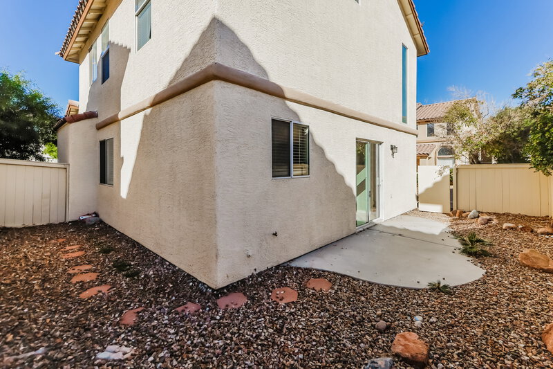 1,950/Mo, 7216 Plushstone St Las Vegas, NV 89148 Rear View