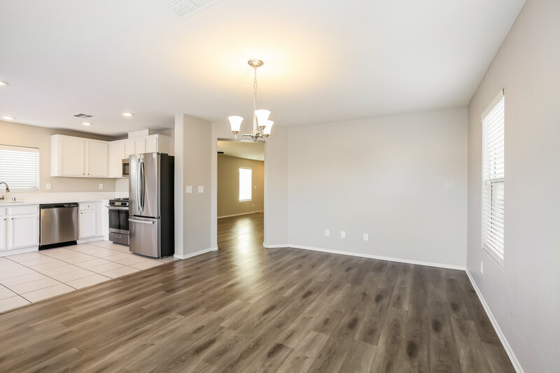 2,095/Mo, 9708 Maple Sugar Leaf Pl Las Vegas, NV 89148 Dining Room View 2