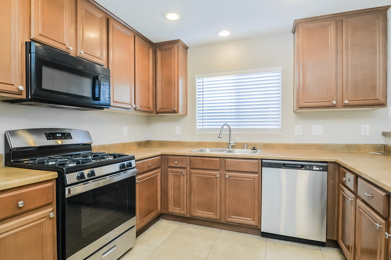 1,920/Mo, 8266 Time Machine Ave Las Vegas, NV 89113 Kitchen View 2