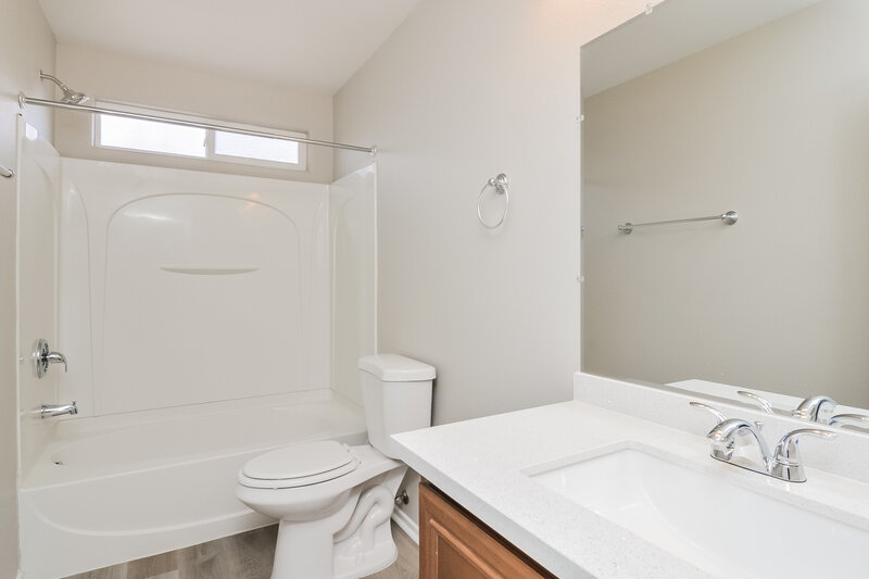 1,920/Mo, 8266 Time Machine Ave Las Vegas, NV 89113 Bathroom View