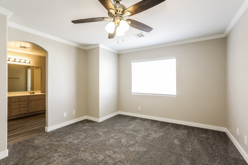 2,165/Mo, 10027 Ivy Patch St Las Vegas, NV 89183 Main Bedroom View