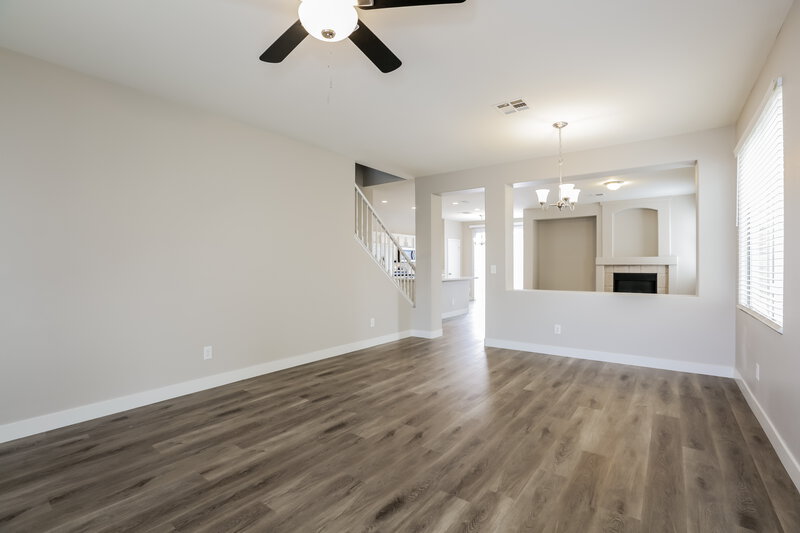 2,400/Mo, 1100 Laguna Park Ct Las Vegas, NV 89110 Family Room View