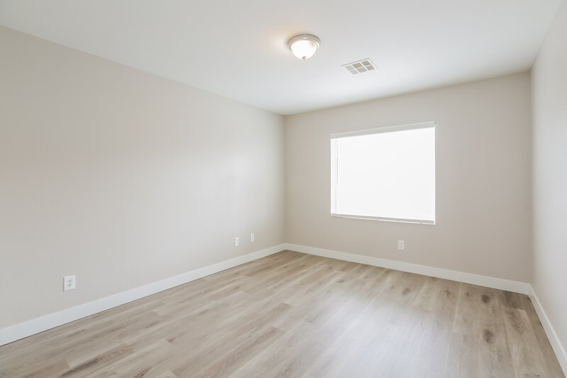 2,400/Mo, 1100 Laguna Park Ct Las Vegas, NV 89110 Bedroom View