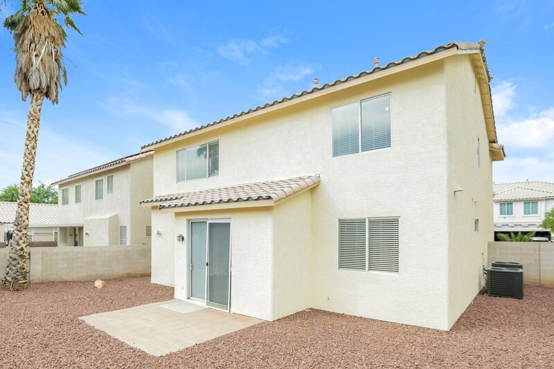 2,400/Mo, 1100 Laguna Park Ct Las Vegas, NV 89110 Rear View