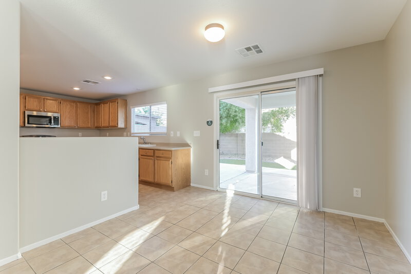 2,135/Mo, 10288 Nolinas St Las Vegas, NV 89141 Dining Room View