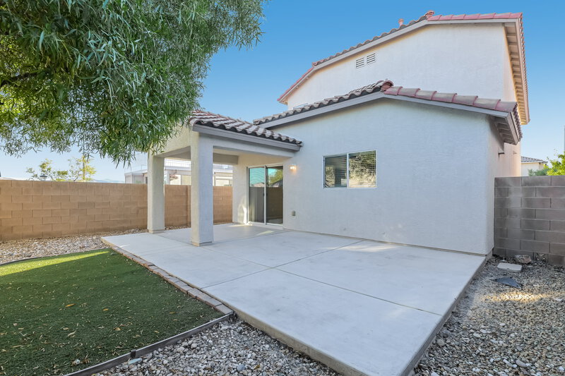2,135/Mo, 10288 Nolinas St Las Vegas, NV 89141 Rear View 2
