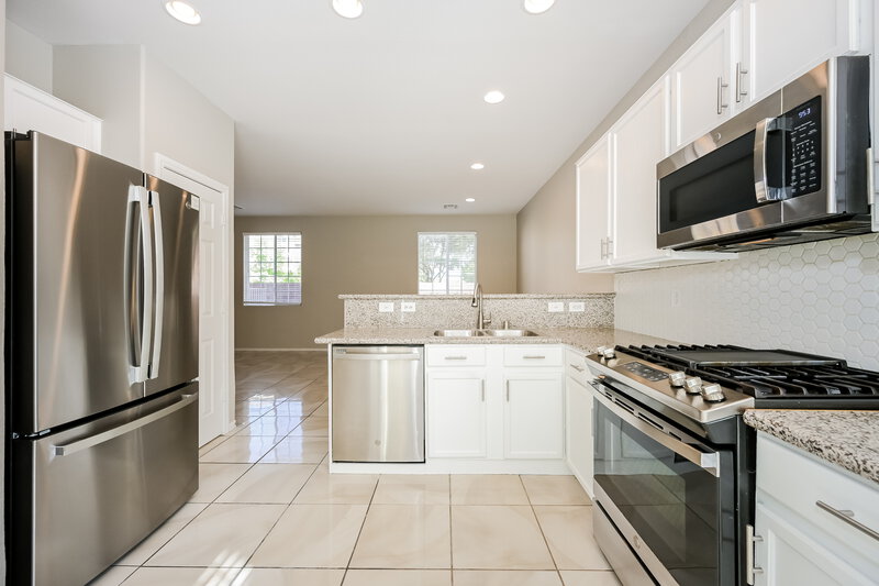 1,895/Mo, 9784 Sage Grove Ct Las Vegas, NV 89148 Kitchen View