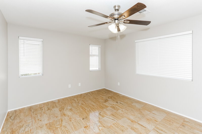 1,865/Mo, 8136 Nestled Ct Las Vegas, NV 89143 Main Bedroom View