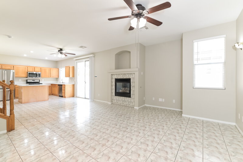 2,300/Mo, 1012 Desert Retreat Ct Henderson, NV 89002 Living Room View 2