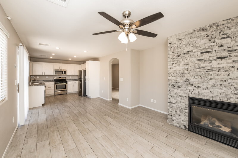 2,195/Mo, 9515 Havasu Canyon Ave Las Vegas, NV 89166 Living Room View 2