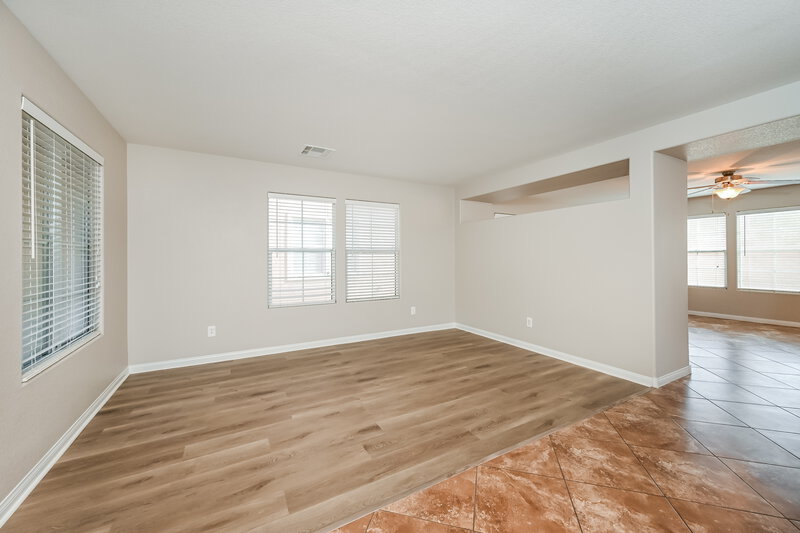 2,395/Mo, 11076 Cherokee Landing St Las Vegas, NV 89179 Family Room View