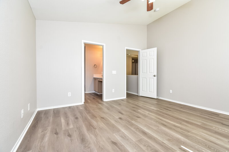 2,300/Mo, 989 Trackers Glen Ave Henderson, NV 89015 Main Bedroom View 2