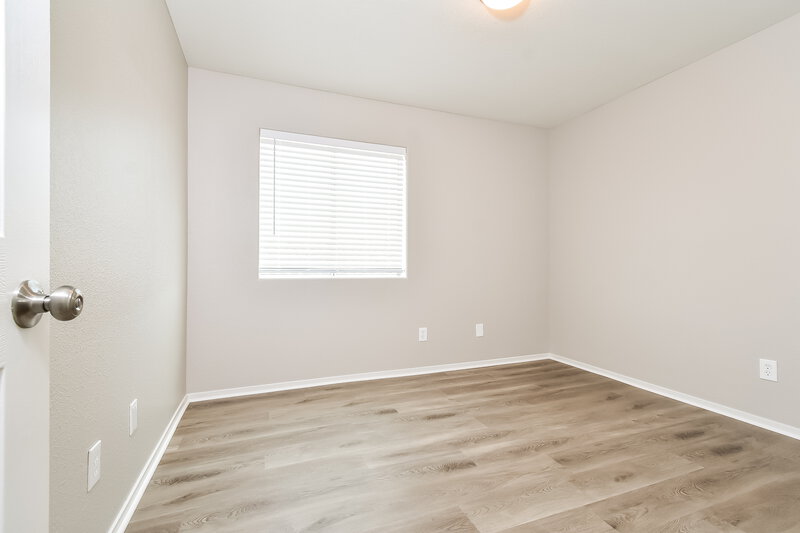 2,300/Mo, 989 Trackers Glen Ave Henderson, NV 89015 Bedroom View