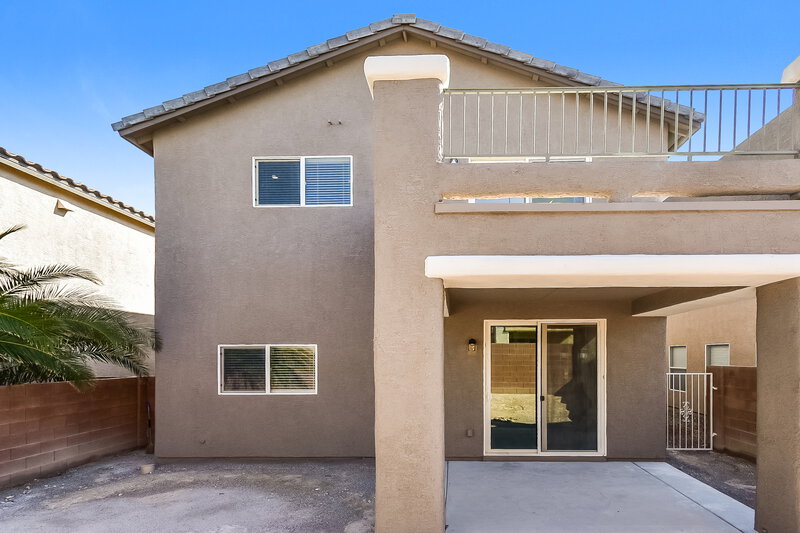 3,590/Mo, 5304 Welch Valley Ave Las Vegas, NV 89131 Rear View