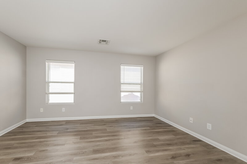 2,330/Mo, 6171 Blue Rapids Ct Las Vegas, NV 89139 Loft View