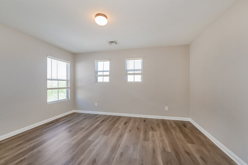 2,330/Mo, 6171 Blue Rapids Ct Las Vegas, NV 89139 Bedroom View