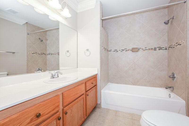 1,995/Mo, 2015 Pink Coral Dr North Las Vegas, NV 89031 Bathroom View