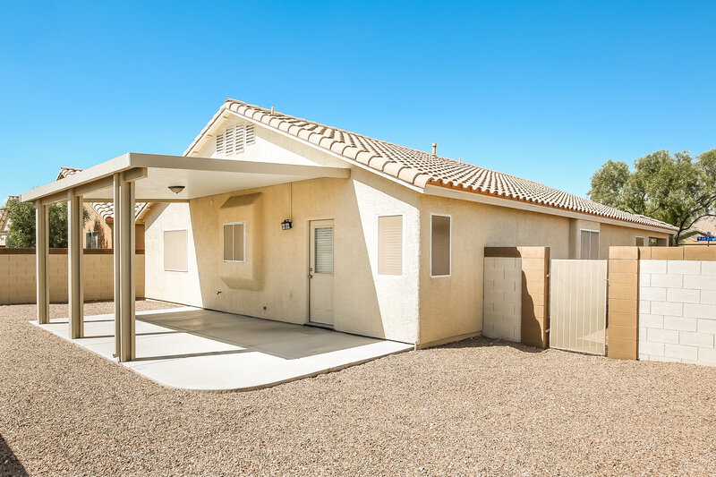 1,995/Mo, 2015 Pink Coral Dr North Las Vegas, NV 89031 Rear View