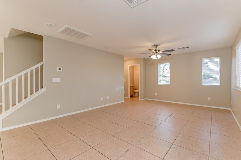 2,520/Mo, 981 Medina de Leon Ave Henderson, NV 89015 Family Room View 2