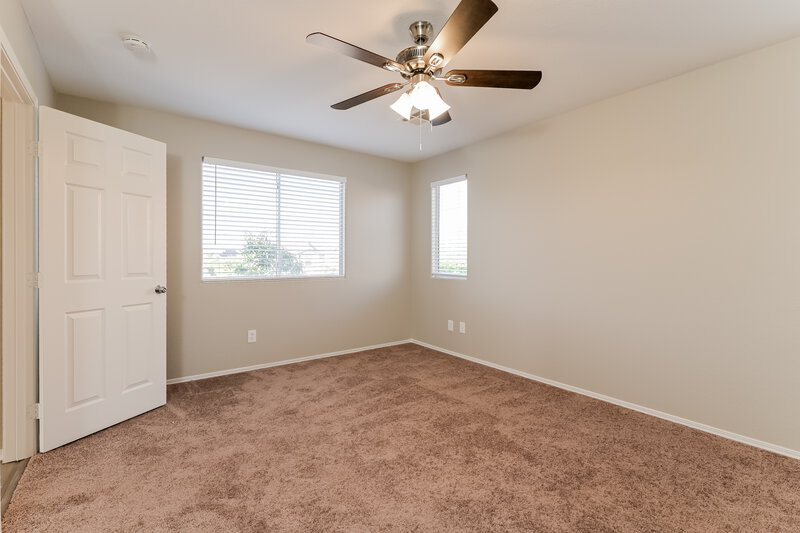 2,520/Mo, 981 Medina de Leon Ave Henderson, NV 89015 Main Bedroom View 2