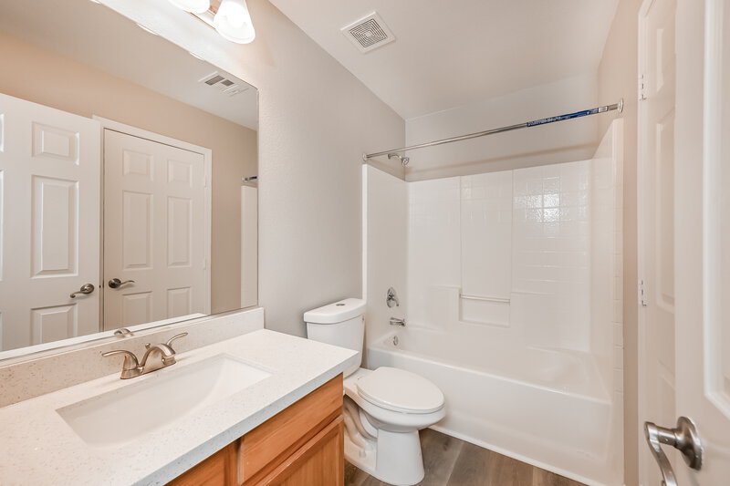 2,010/Mo, 5894 Grechetto Ct Las Vegas, NV 89141 Bathroom View