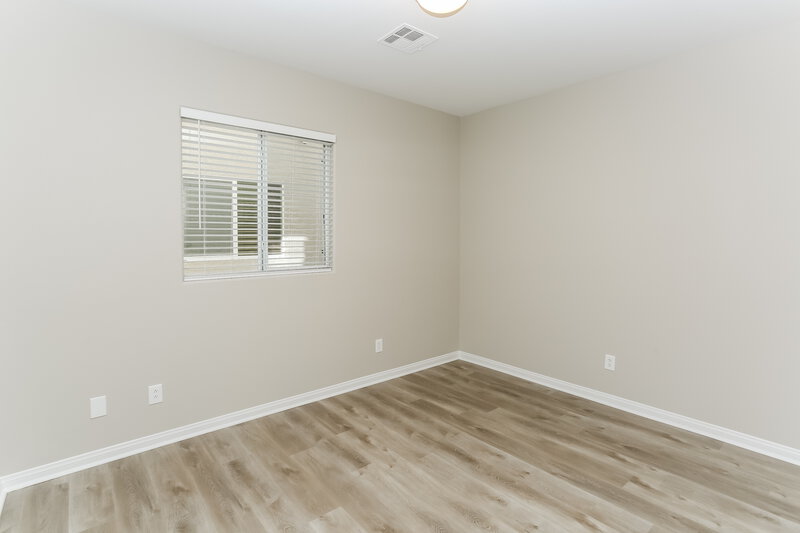 2,190/Mo, 8562 Golden Idol Ct Las Vegas, NV 89131 Bedroom View 3