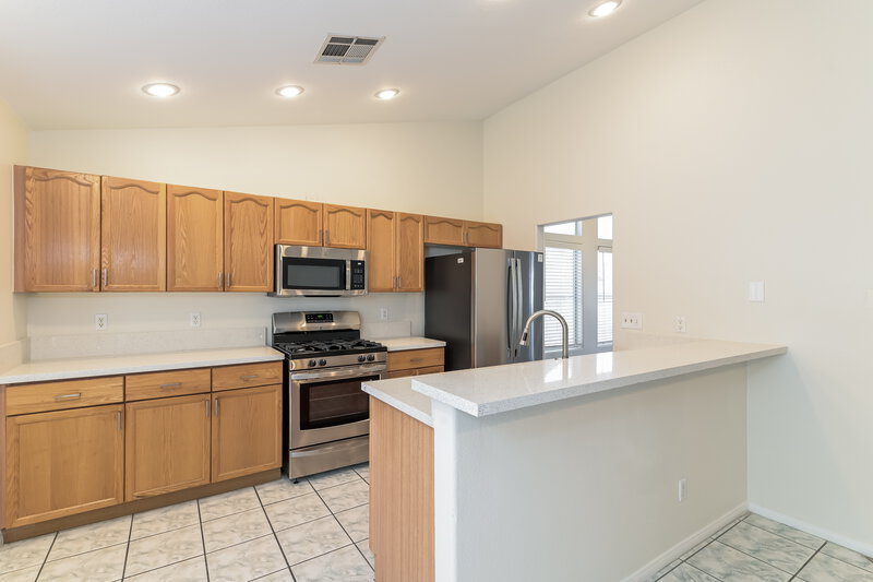 2,040/Mo, 847 Woodtack Cove Way Henderson, NV 89002 Kitchen View