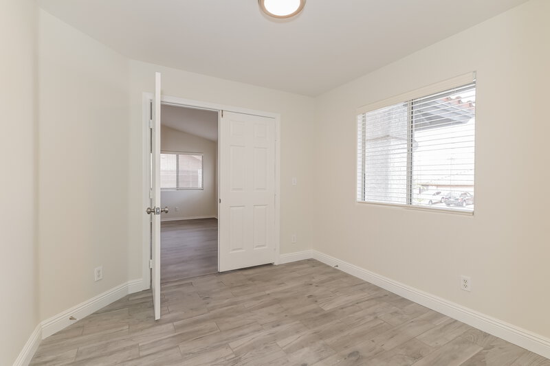 2,040/Mo, 847 Woodtack Cove Way Henderson, NV 89002 Bedroom View 2
