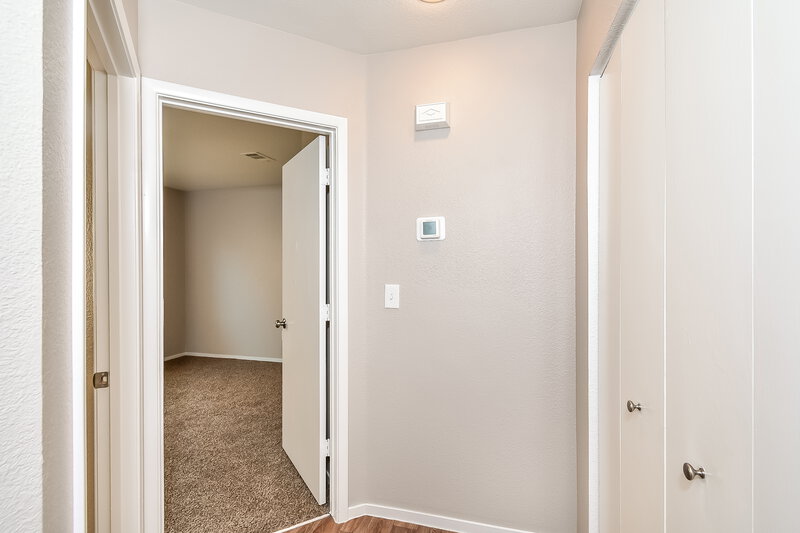 1,995/Mo, 613 Black Sand Ct Henderson, NV 89011 Laundry Room View