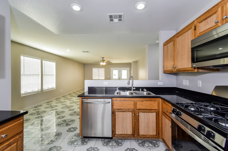 1,770/Mo, 1009 Cedar Pines St Henderson, NV 89011 Kitchen View 2