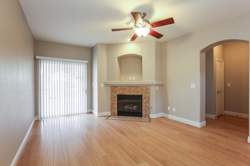 2,340/Mo, 2434 Wrangler Walsh Ln Henderson, NV 89002 Living Room View