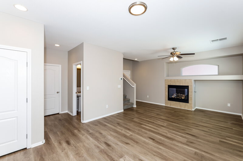 1,925/Mo, 643 Calamus Palm Pl Henderson, NV 89011 Living Room View 3