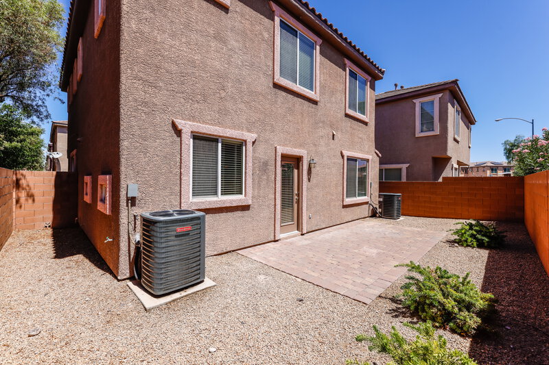 1,925/Mo, 643 Calamus Palm Pl Henderson, NV 89011 Rear View