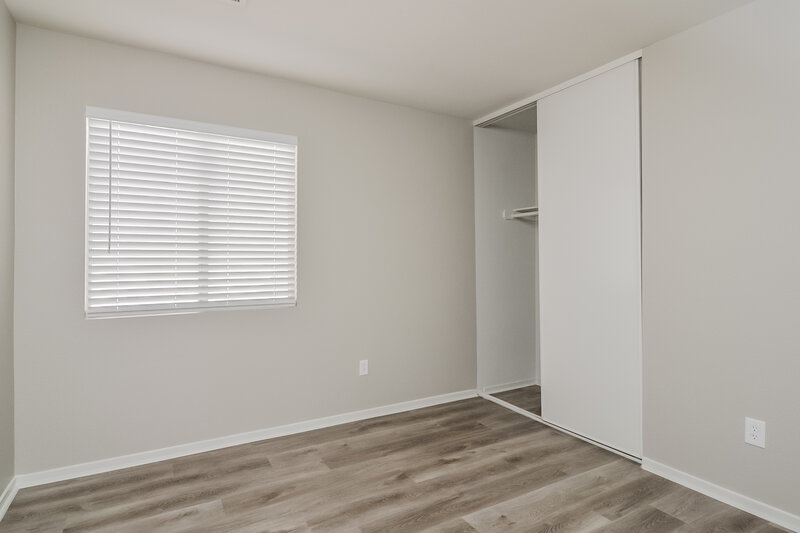 3,120/Mo, 696 Oak Field Ln Henderson, NV 89011 Bedroom View 2