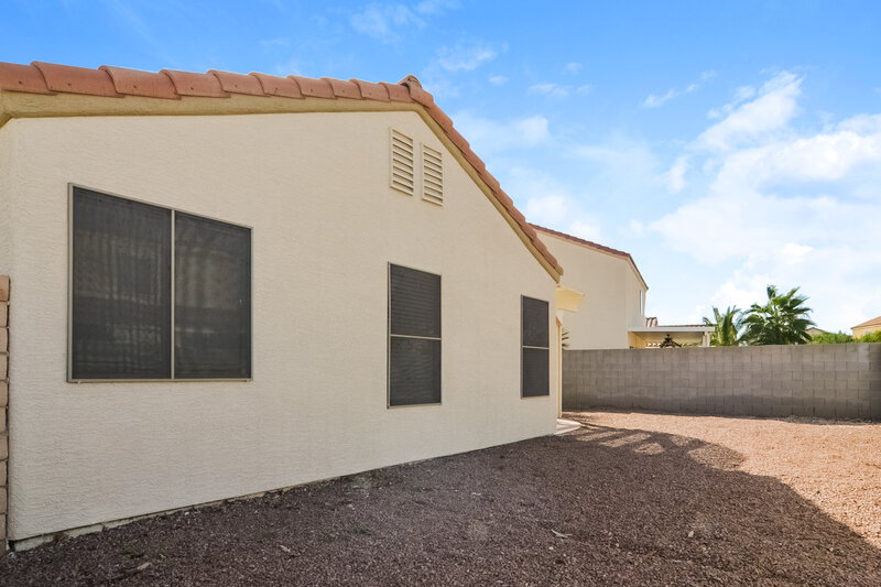 3,120/Mo, 696 Oak Field Ln Henderson, NV 89011 Rear View 2
