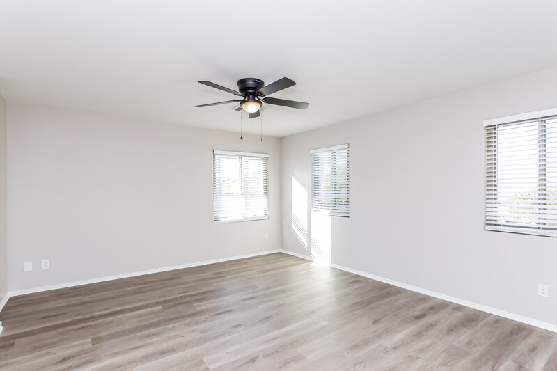 2,040/Mo, 748 Beechwheat Way Henderson, NV 89015 Main Bedroom View