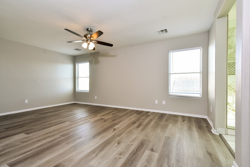 2,385/Mo, 8429 Shady Pines Dr Las Vegas, NV 89131 Main Bedroom View