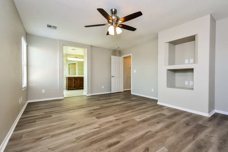 2,385/Mo, 8429 Shady Pines Dr Las Vegas, NV 89131 Main Bedroom View 2